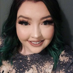 Meet your Posher, Angeleena